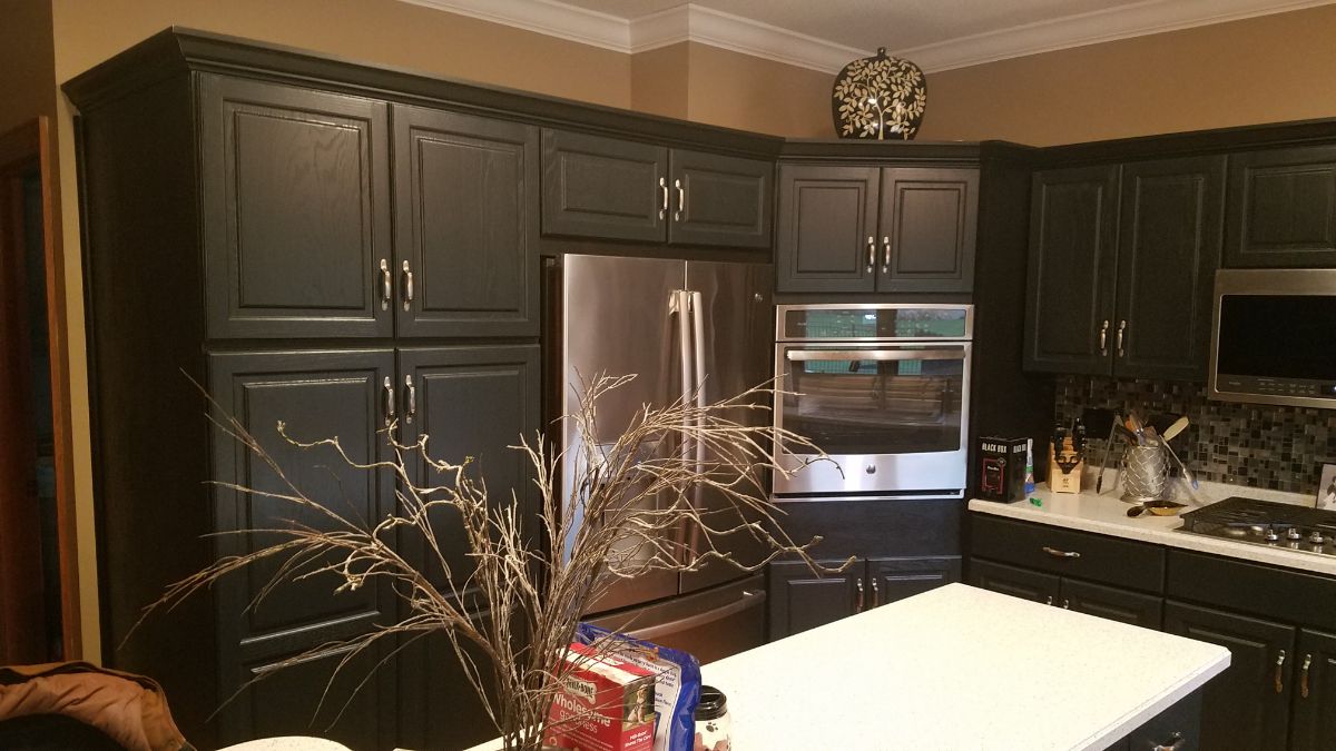 Refacing does include painted cabinets